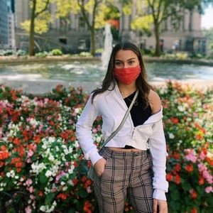 Meet your Posher, Gabriella